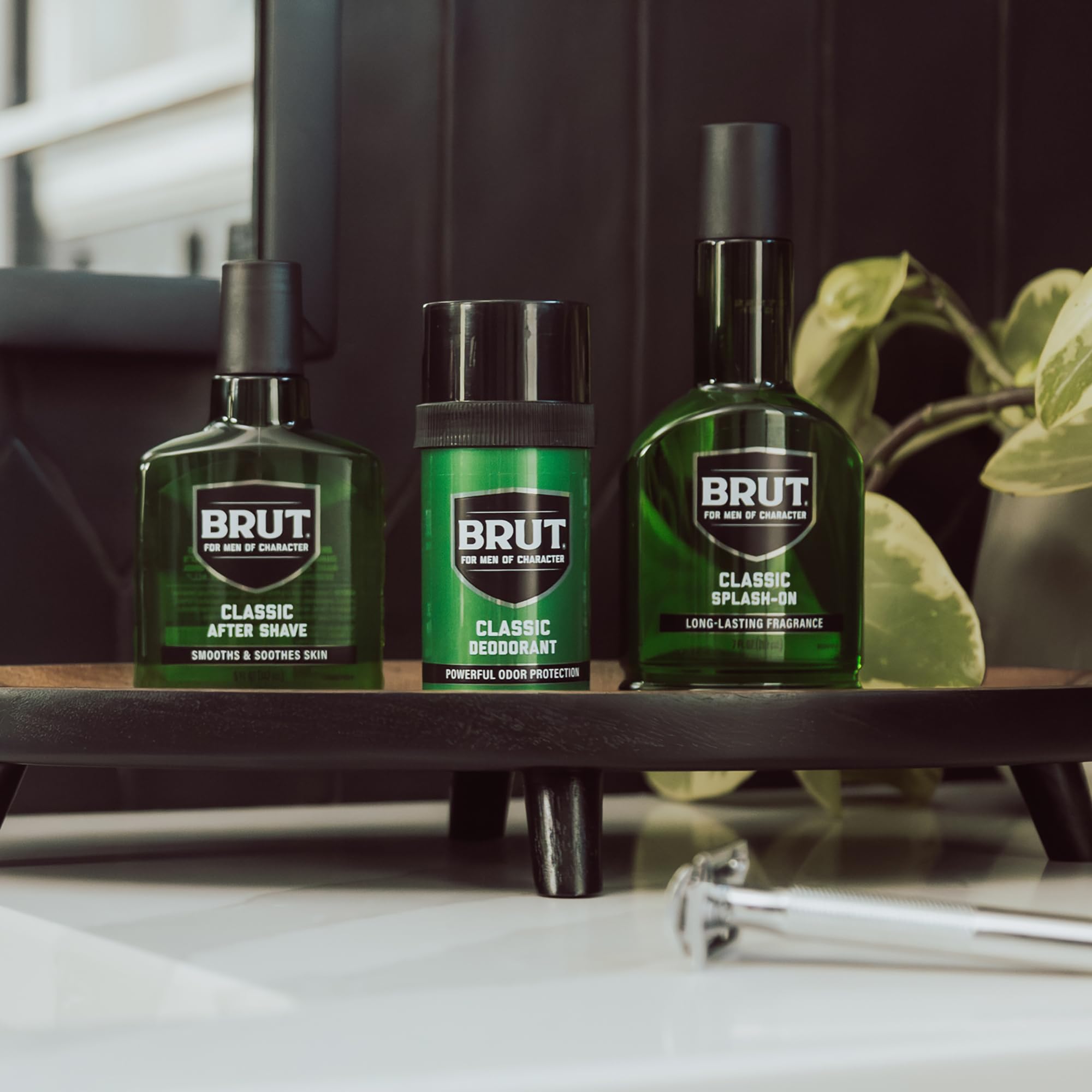 Brut Splash-On Original Fragrance - Bold, Masculine Cologne For Men - Long Lasting Mens Fragrance With Spicy Woods, Floral, And