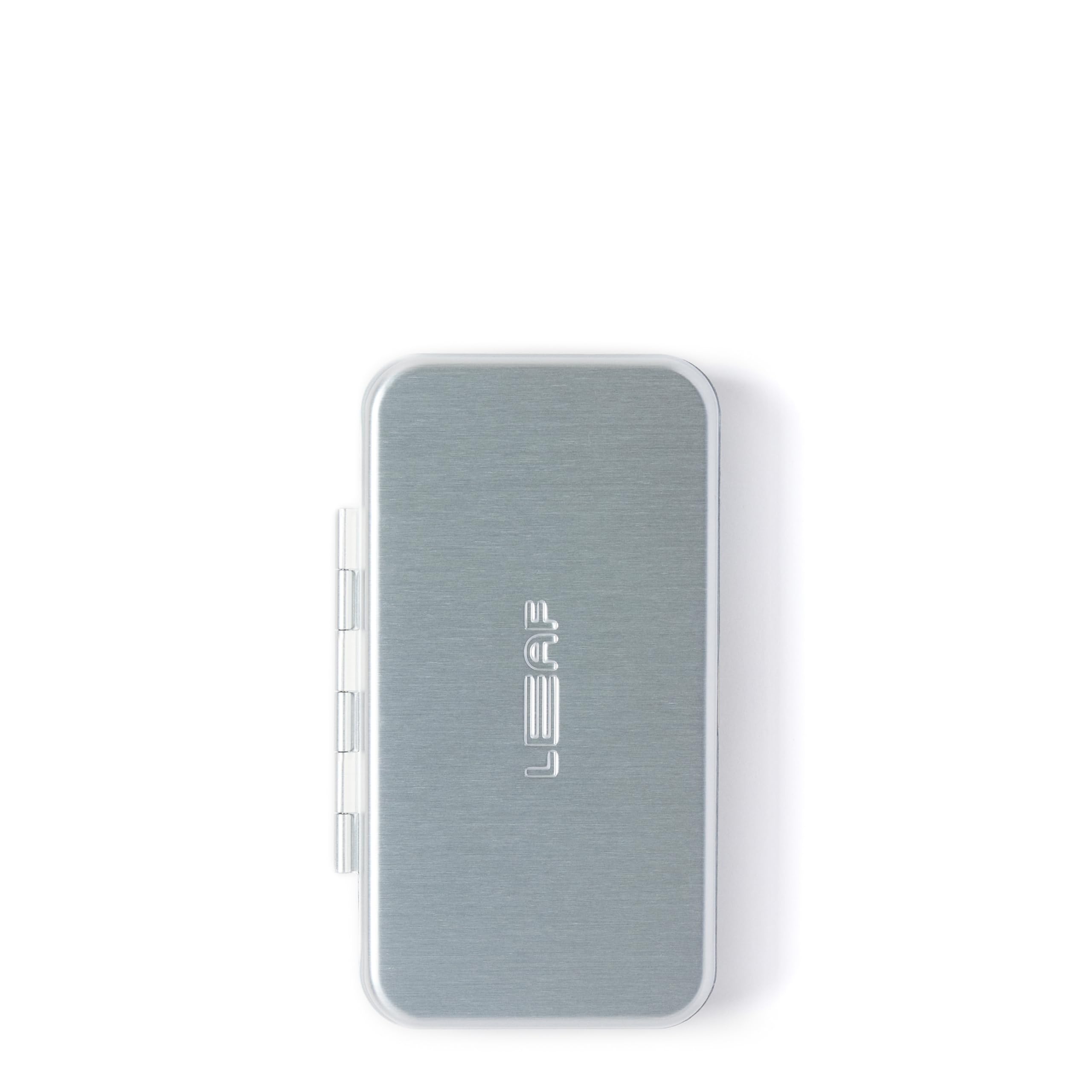 Leaf Shave | The Twig Razor & Thorn Razor Case, Silver - Portable Aluminium And Silicone Travel Case