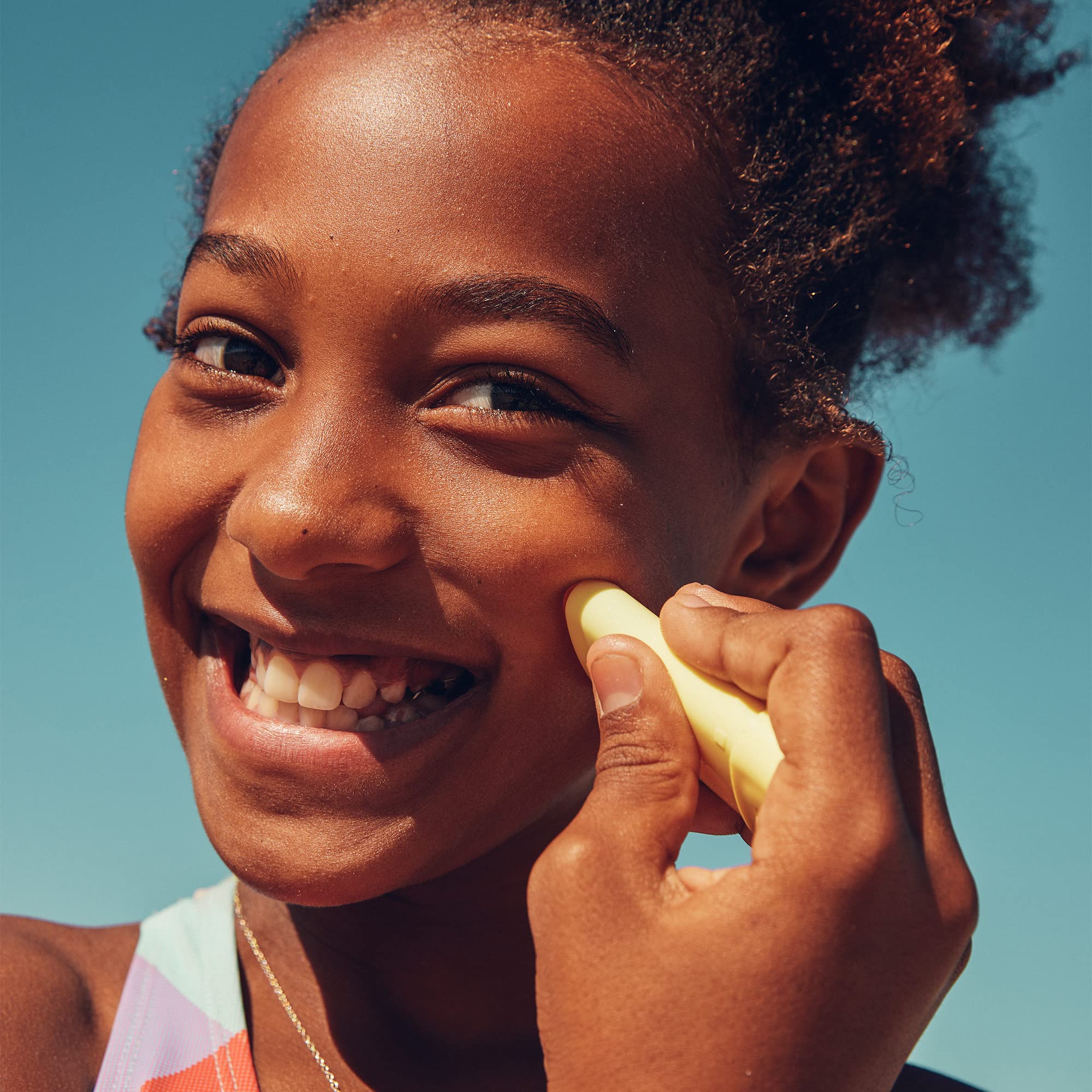 Sun Bum Kids Spf 50 Clear Sunscreen Face Stick | Wet Or Dry Application | Hawaii 104 Reef Act Compliant (Octinoxate & Oxybenzone