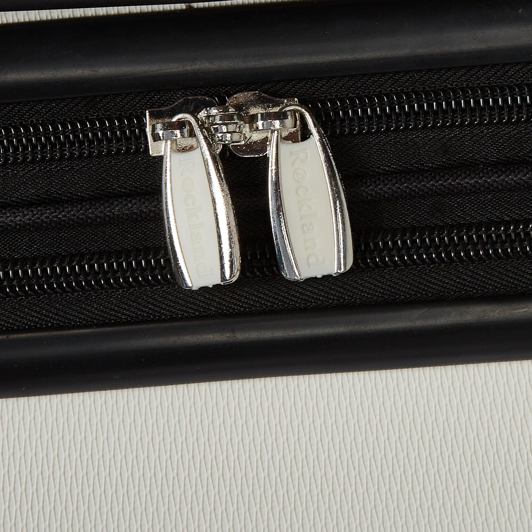 20 Inch , 28 Inch  2Pc Expandable Abs Spinner Set - White